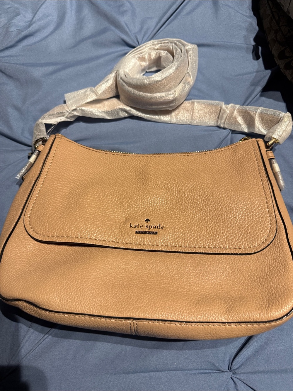 kate spade Pebbled Leather Crossbody in Beige-Tan